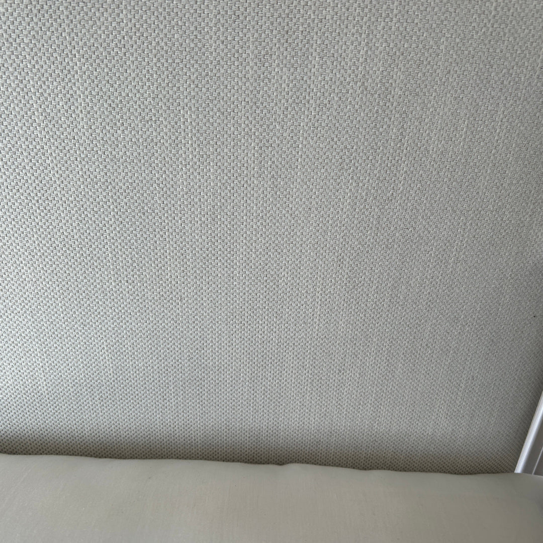 FLOOR MODEL: Queen-Size Vispring Baronet Superb Mattress Set