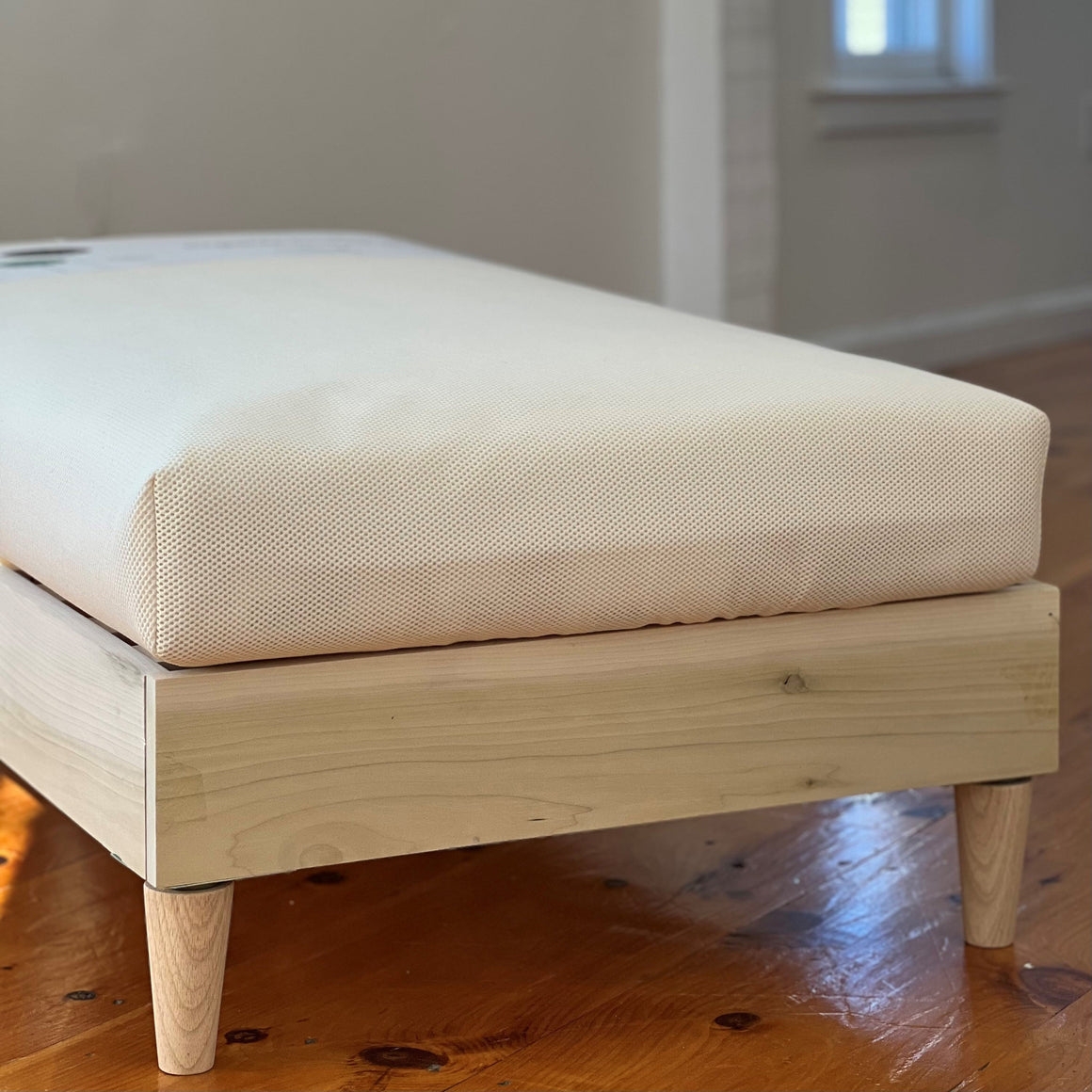 CLEARANCE: Crib-Size Kinder Low-Profile Platform Bed