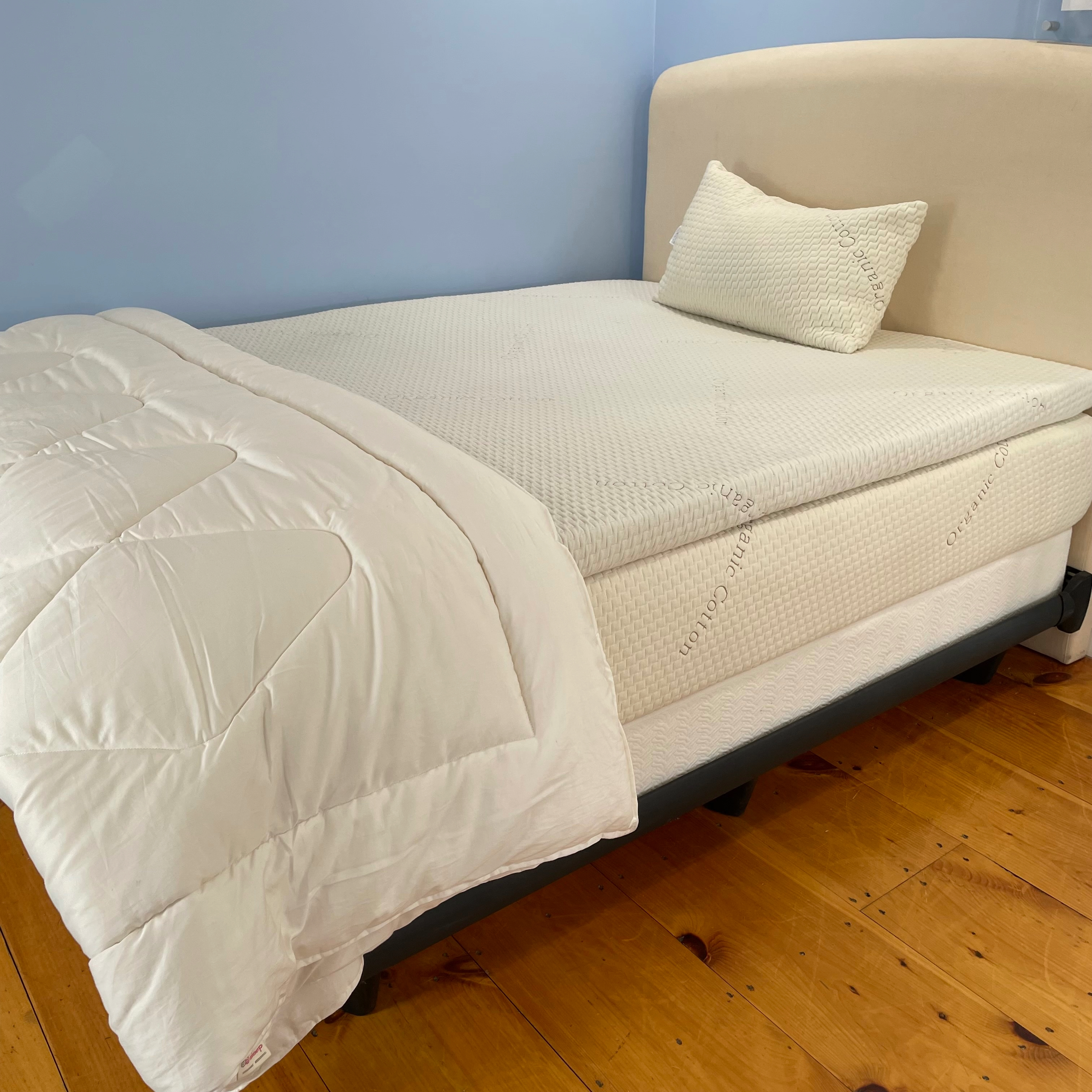 TOM Placid 3" Organic Latex Topper