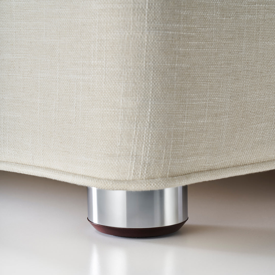 Vispring Circular Metal Wrap on Wood Leg