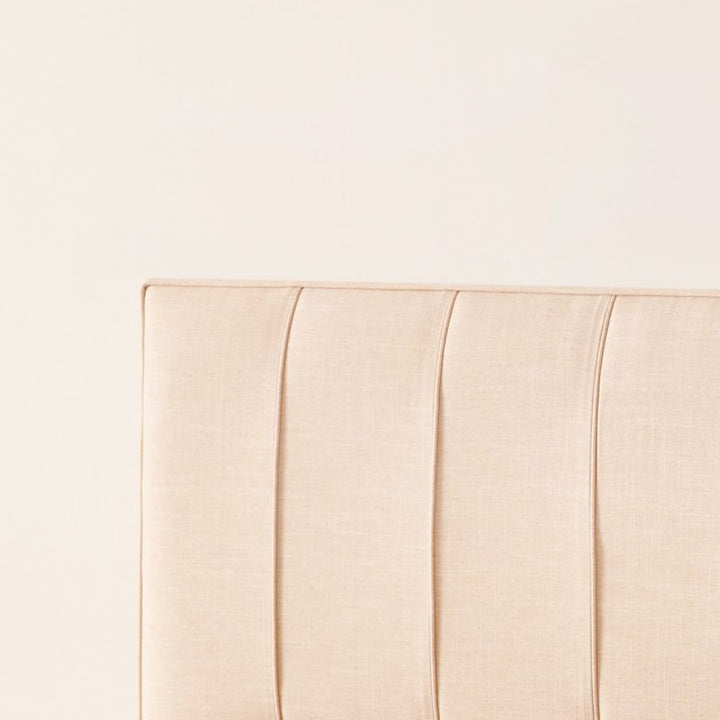 Vispring Hera Headboard corner detail.