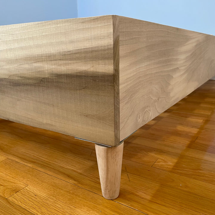 TOM Yarmouthport Platform Bed